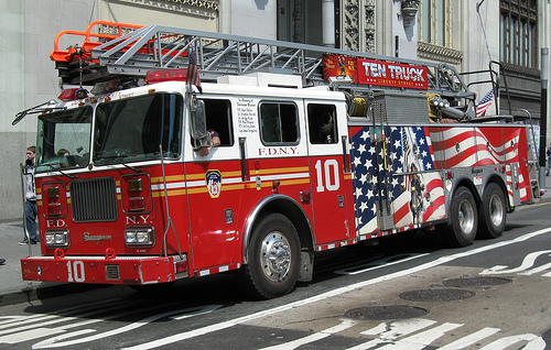 2437475916_8200ec1646.jpg